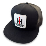 INTERNATIONAL HARVESTER + Yupoong 6006 Snapback