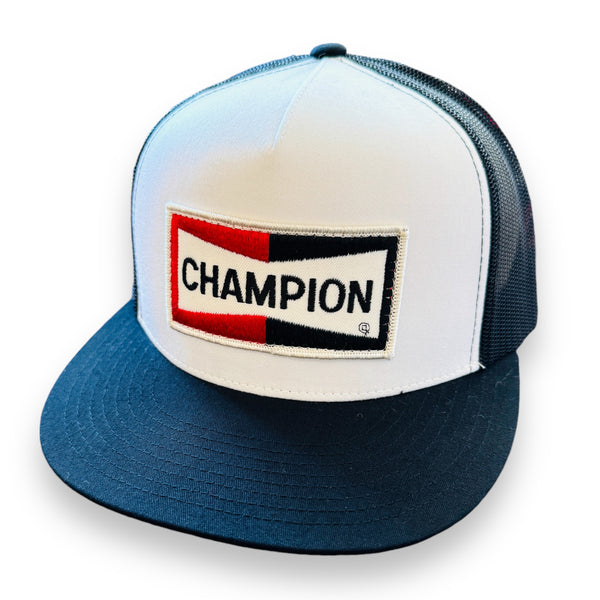 Champion Vintage Patch + Yupoong 6006 Snapback