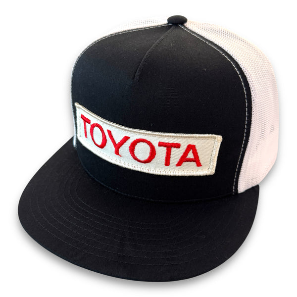 TOYOTA + Yupoong 6006 Snapback