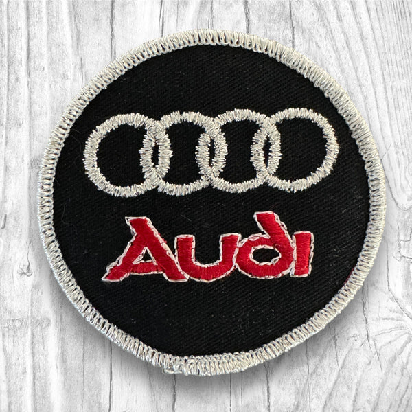 Patches – Megadeluxe